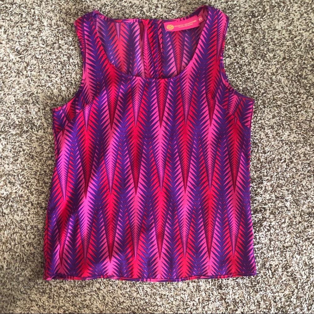 LIKE NEW! Could fit XS/S!
